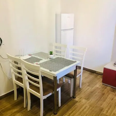 Joy Colonel Enescu 3 Apartment *